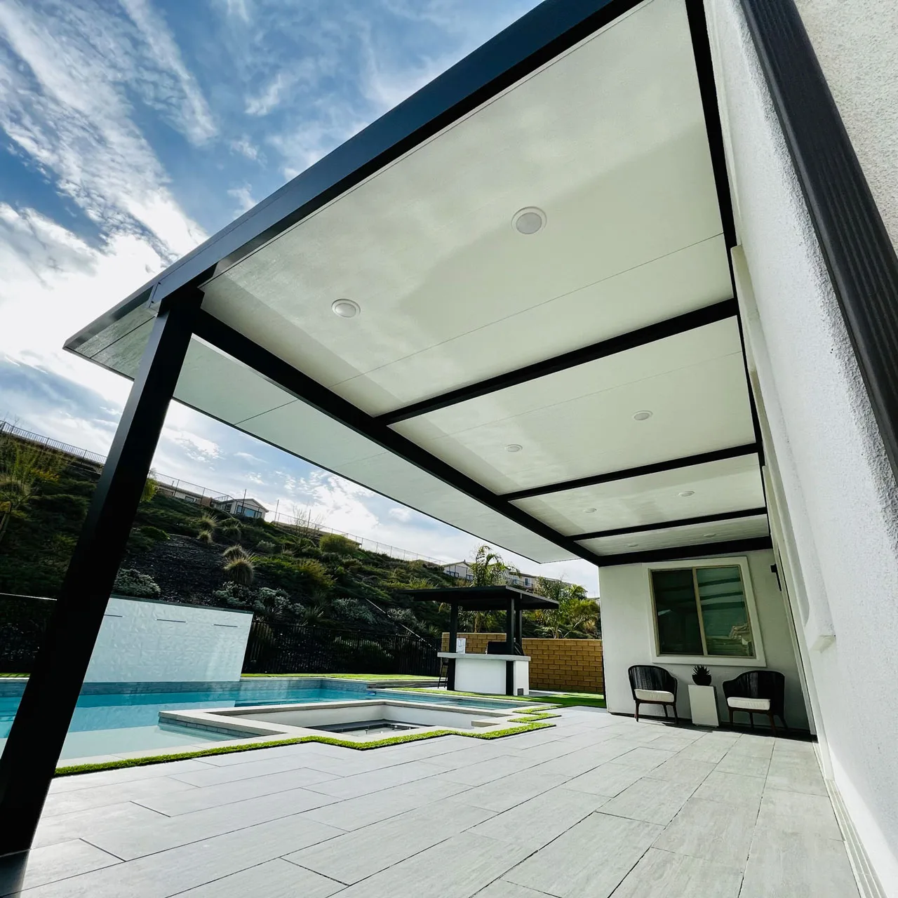 Elite L.A. Patios - What Makes 4K Aluminum Luxury Grade Patio Material: Manufacturing & Performance in Heat - 4K Aluminum Pergolas and Facade Structure