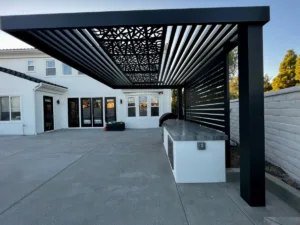 4K Aluminum custom cantilever with pergo soleil panels